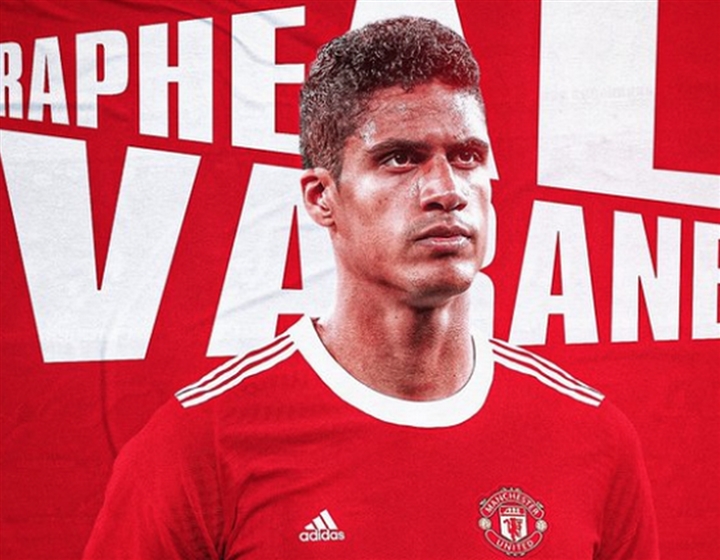 Vì sao Varane chưa thể ra mắt Man Utd? - 1