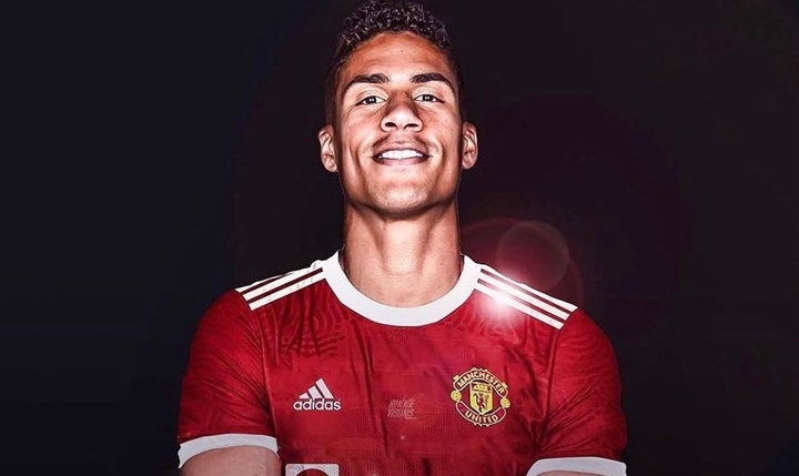 Chi nhiều tiền mua Sancho, Varane, vì sao Man Utd không lo bị UEFA trừng phạt? - 4