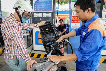 Giá xăng sẽ giảm mạnh?