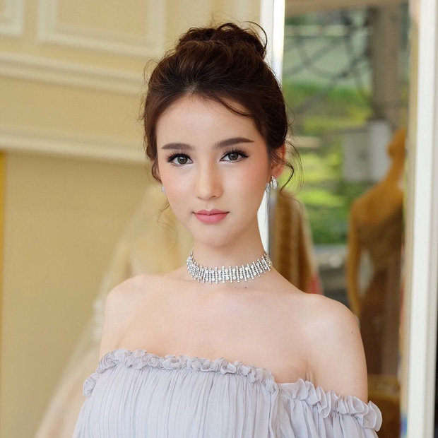 noi dau tham kin cua lam chi khanh va nhung ngoi sao chuyen gioi