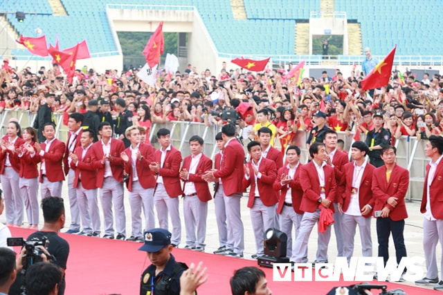 khoanh khac an tuong le vinh danh nhu ng nguo i hu ng asiad 2018 ta i san van dong my di nh