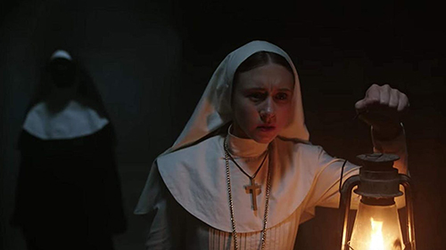 ‘Ác quỷ ma sơ’ quá hot nhưng vẫn gây thất vọng ac quy ma so qua hot nhung van gay that vong