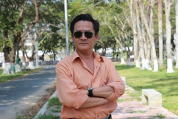 cuoc song gian don cua nghe si thanh duong