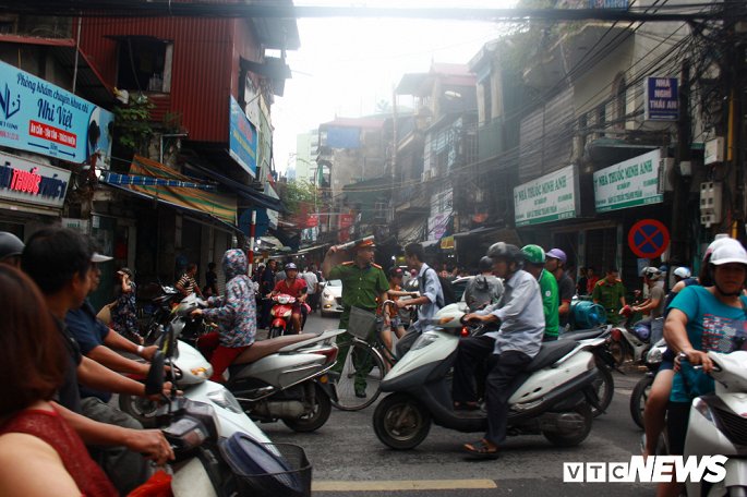 chay lon gan benh vien nhi trung uong tien bac do dac bi thieu rui roi gio lam sao chua benh cho con