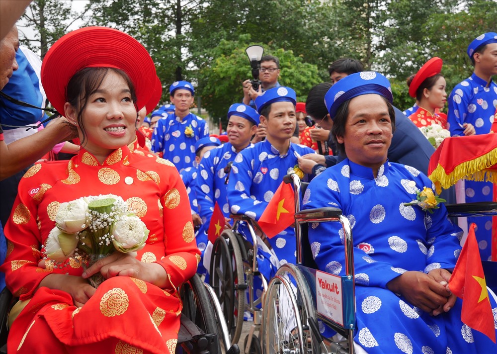 hanh phuc cua 100 doi uyen uong nen duyen chong vo