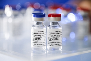 Nga sẽ tiêm vaccine ngừa Covid-19 hàng loạt vào cuối năm