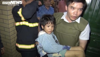 Bắt được gã bố đẻ bạo hành con gái 6 tuổi dã man ở Bắc Ninh
