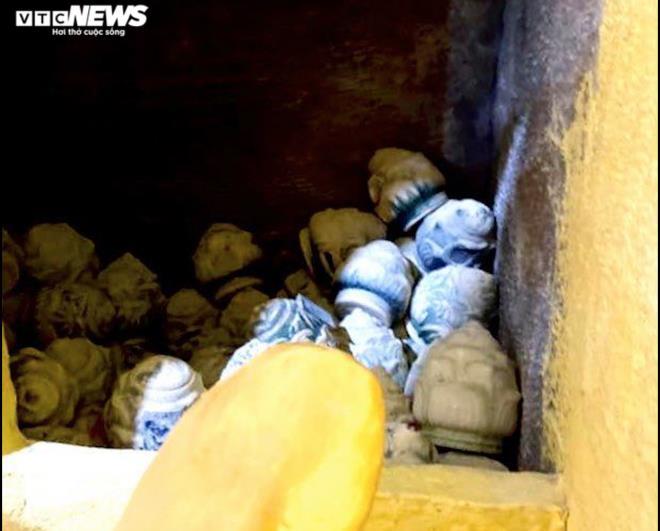 Hàng trăm hũ tro cốt chất xó ở chùa Kỳ Quang 2: Quận Gò Vấp phải có trách nhiệm! - 3