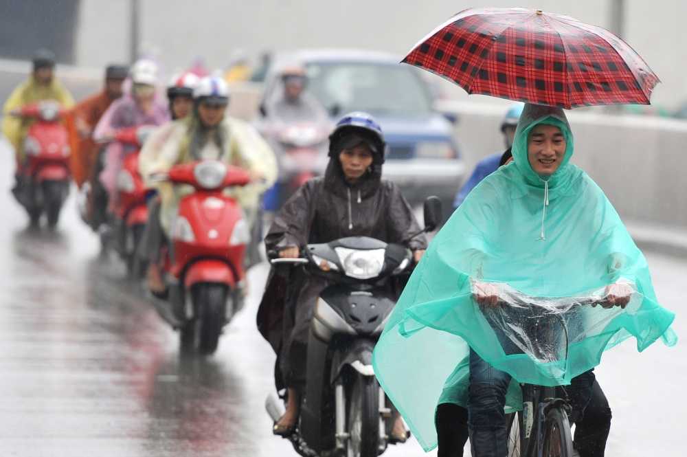 bac bo chuyen lanh trung bo tiep tuc mua lon