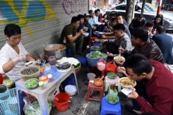 philip morris nhat ban giam gia san pham nham phuc hoi doanh thu