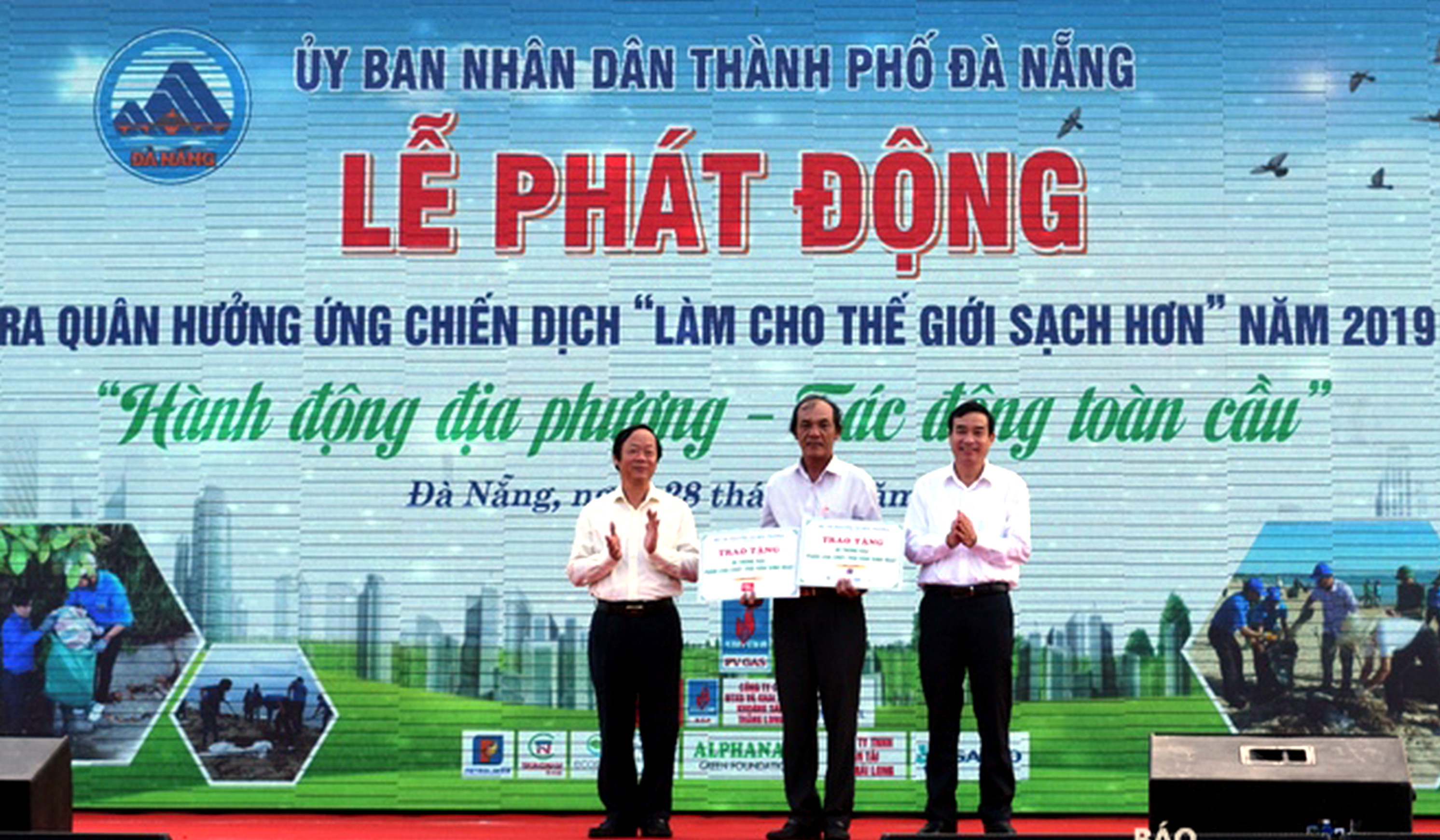 pv gas chung tay vi mot cong dong khong rac thai nhua