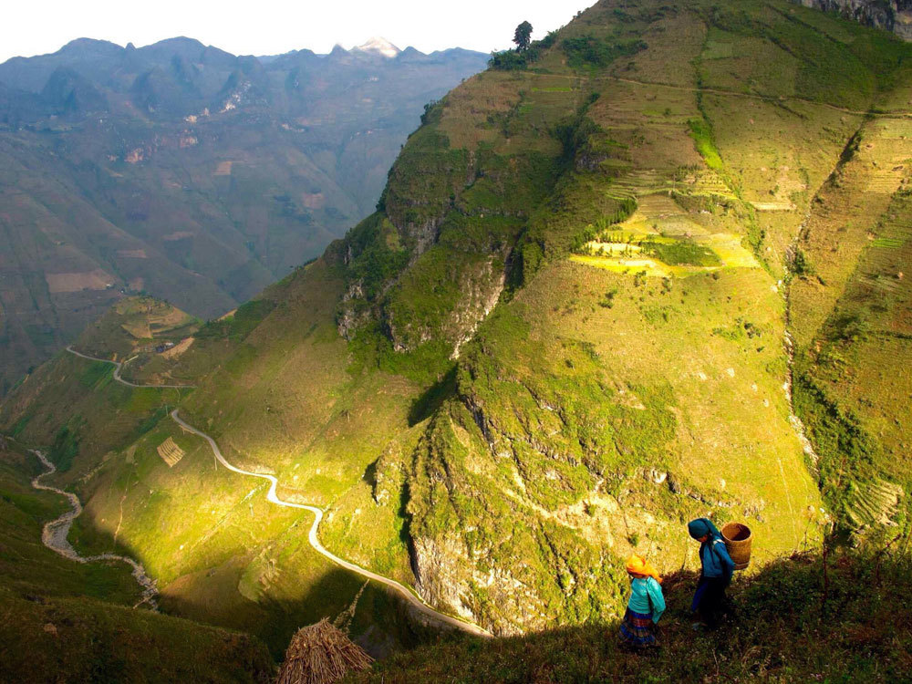 ngam ma pi leng khong can san be tong dung nguy bien voi panorama