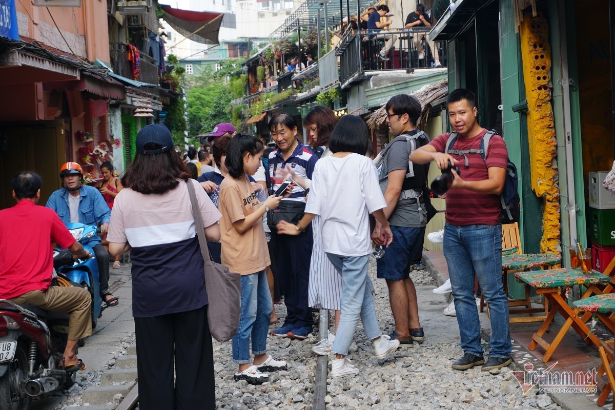 ngoai bat nhap dong cua ca phe duong tau tu sang nay