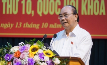Thủ tướng Nguyễn Xuân Phúc: “Sách giáo khoa phải phù hợp với văn hóa Việt Nam, với trẻ em Việt Nam“