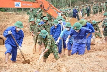 Trực tiếp: Tìm thấy 13 thi thể cán bộ, chiến sỹ mất tích khi cứu nạn Rào Trăng 3