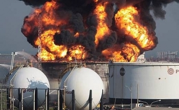 Tấn công "khủng bố" tại nhà máy lọc dầu lớn nhất Venezuela
