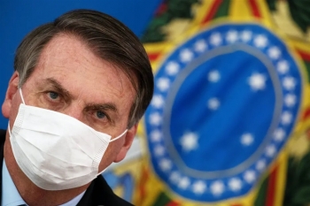 Tổng thống Brazil tự tin miễn dịch tốt, không chịu tiêm vaccine COVID-19