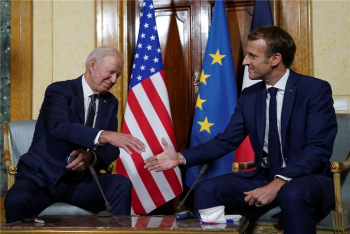 Ông Macron - Biden gặp mặt hàn gắn mối quan hệ Pháp - Mỹ