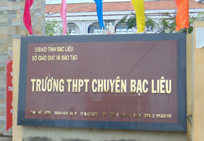 bac lieu hang loat hieu truong bi kiem diem