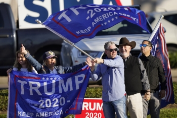 Trực tiếp bầu cử Mỹ 2020: Trump có chiến thắng đầu tiên ở bang Indiana