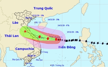 Bão số 13 mạnh lên cấp 13, giật cấp 16, di chuyển theo hướng Tây Tây Bắc