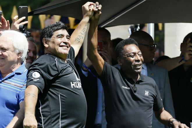 Pele tiếc thương Maradona: Mong có ngày được chơi bóng cùng nhau ở thiên đường - 1