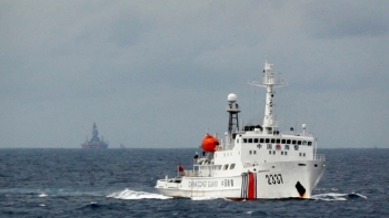 EU lên tiếng vụ hải cảnh Trung Quốc phun vòi rồng tàu Philippines ở Biển Đông