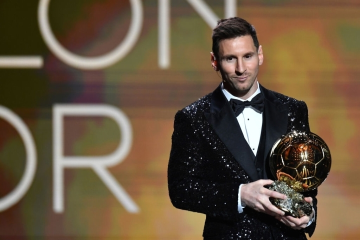 Messi giành Quả Bóng Vàng thứ 7 - 1