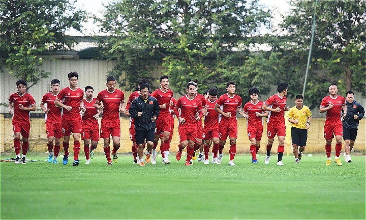 aff cup 2018 viet nam philippines khi phia truoc la canh cua chung ket