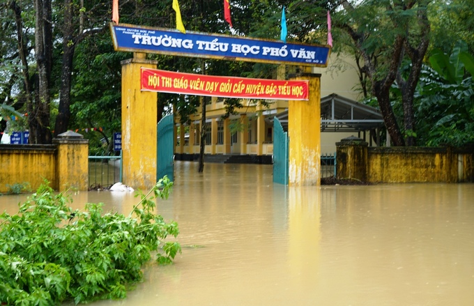 lu rut cham nhieu noi o quang ngai van menh mong nuoc