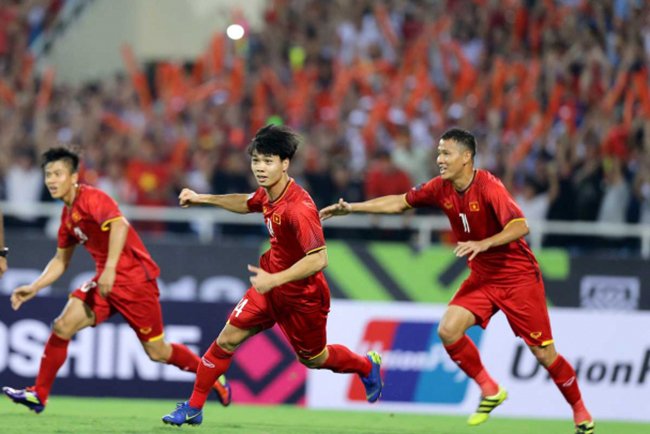 chung ket aff cup 2018 xem thay park bay malaysia tai bukit jalil