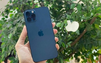 Mua iPhone 12, người Việt cần làm việc bao nhiêu ngày?