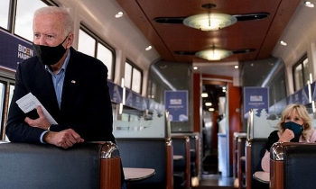 Chuyến tàu đưa Biden từ nơi dưỡng già tới đỉnh cao sự nghiệp