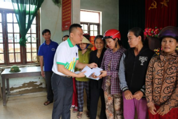 PVFCCo North thăm hỏi, hỗ trợ các Nhà phân phối và người dân bị thiệt hại do mưa lũ tại Quảng Bình