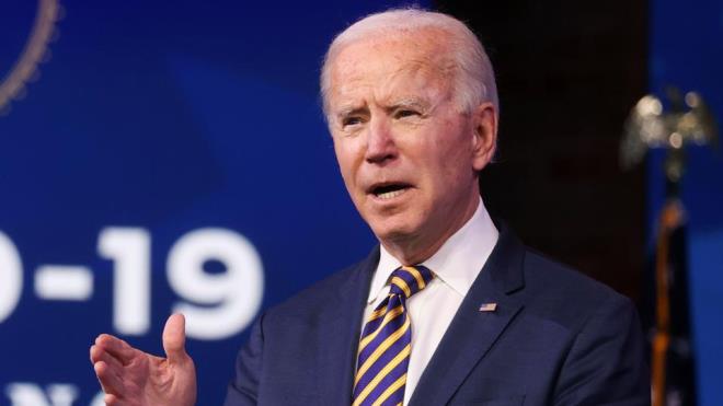 Ông Biden: Chính quyền Trump 'tụt hậu' về tiêm chủng vaccine COVID-19 - 1