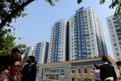 vu chay chung cu carina plaza 13 nguoi thiet mang khoi to vu an