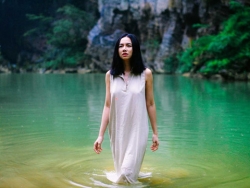 su that dang sau canh bam dap cua nguoi bat tu quach ngoc ngoan