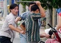 ten cuop o sai gon can dac nhiem khi bi vay bat