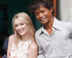 sao nam 28 tuoi cuoi nu dai gia ha noi cam khach du tiec dang anh co dau